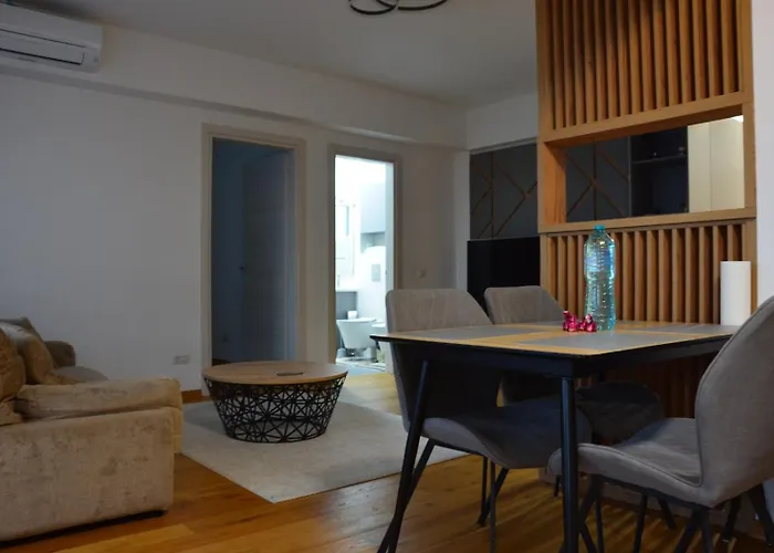 Bujorului - 2br 2 Apartamento *